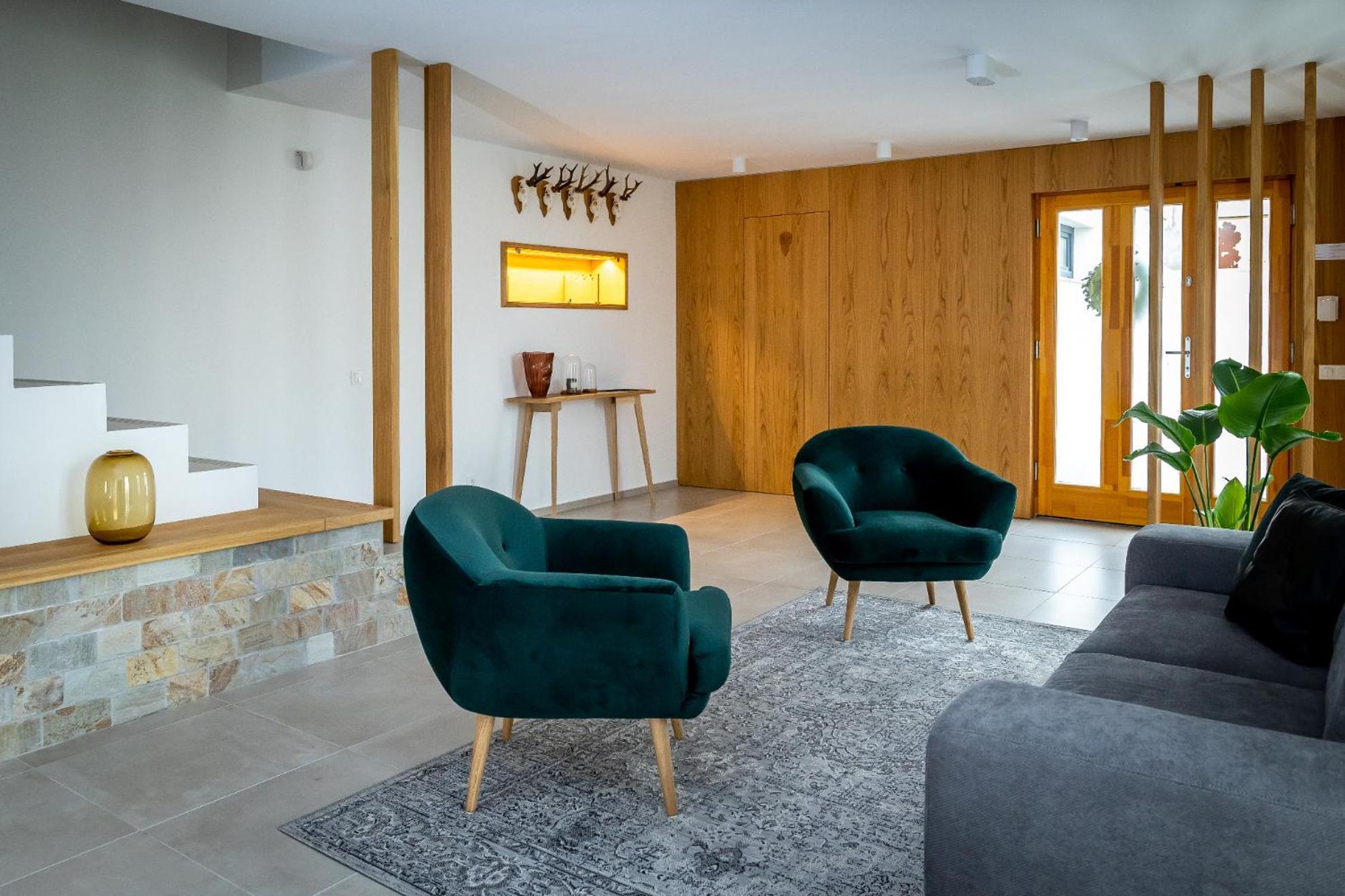 Ignacz Vendeghaz Hotel Pálosvörösmart Екстериор снимка